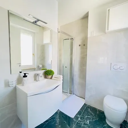 Corso Venezia Apartment